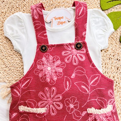 Conj. Body Manga Curta e Salopete Floral - Vermelho e Off White 